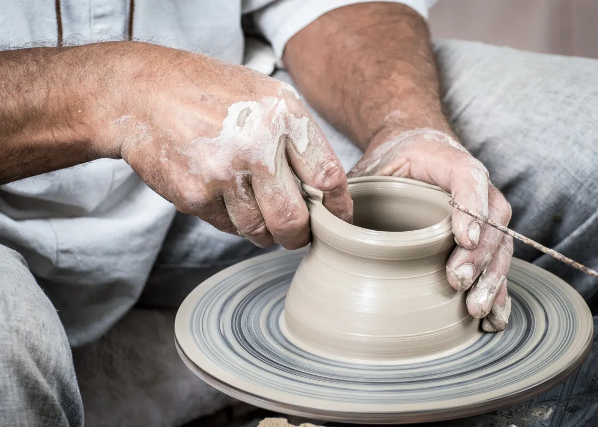 How to Wedge Clay: Preparing Clay For A Project - Wheel & Clay